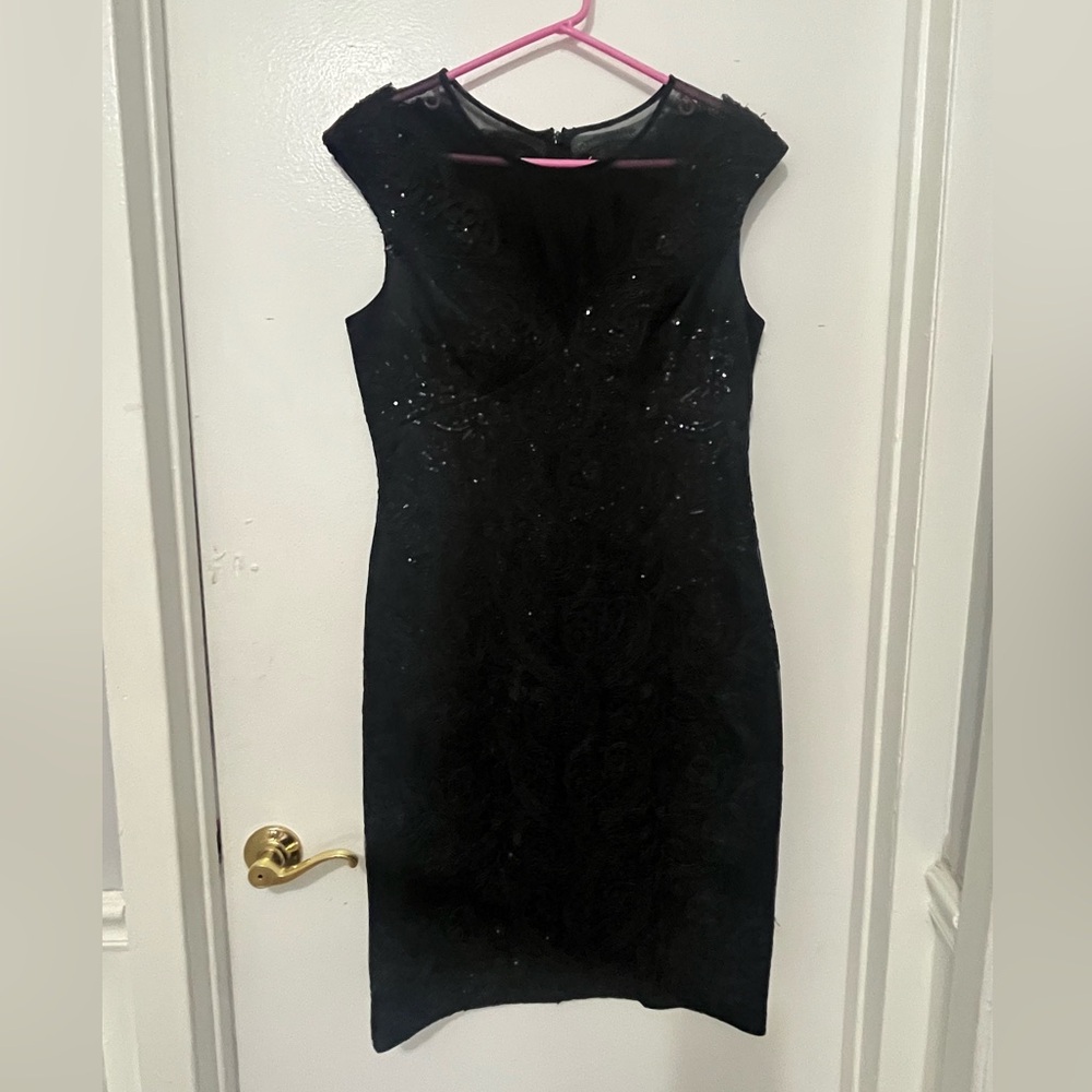 Vince Camuto Elegant Black Mini Dress